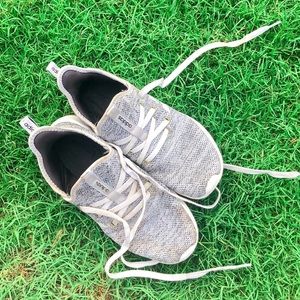 white adidas tennis shoes